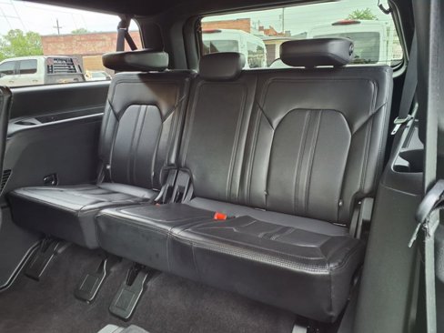 Used 2021 Ford Expedition Max Limited image 20
