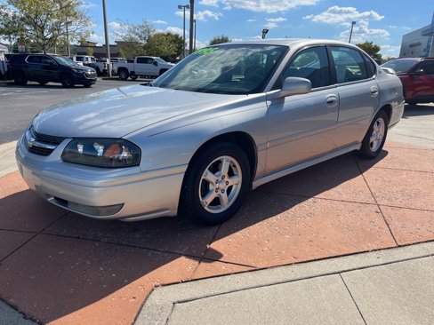 Used 2005 Chevrolet Impala LS w/ Preferred Equipment Group image 3