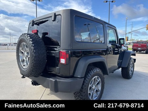 Used 2016 Jeep Wrangler Rubicon w/ Power Convenience Group image 18