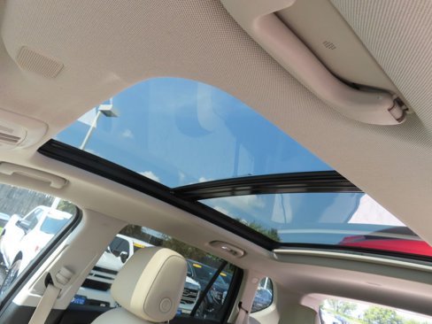 Used 2019 Buick Envision Essence image 19