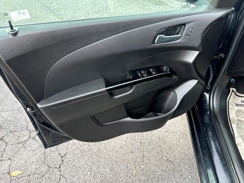 Used 2014 Chevrolet Sonic RS image 25