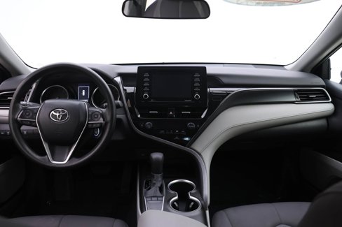 Used 2023 Toyota Camry LE image 5