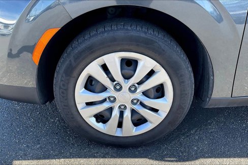 Certified 2020 Kia Soul LX image 30