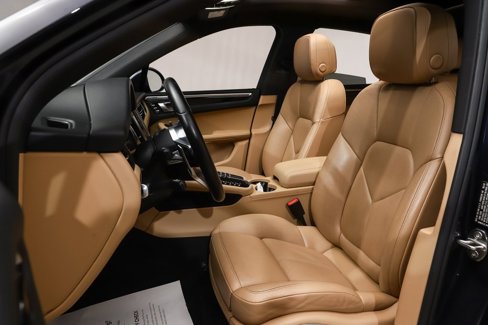 Used 2018 Porsche Macan image 9