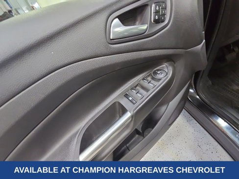 Used 2013 Ford Escape Titanium w/ Class II Trailer Tow Pkg image 32