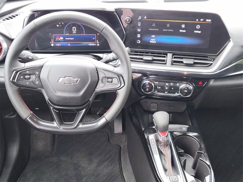 Used 2025 Chevrolet Trax RS image 23