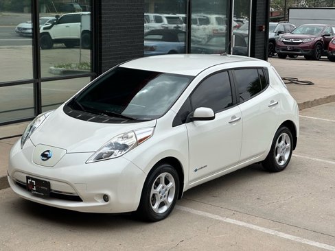 Used 2013 Nissan Leaf SV image 22