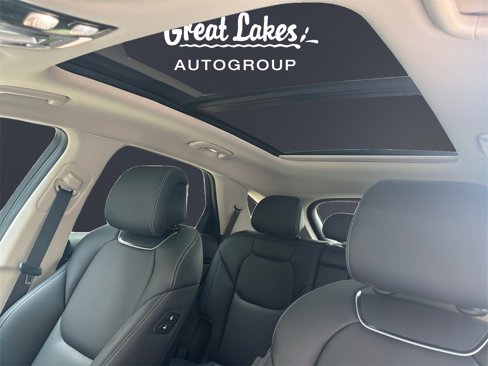 Used 2025 Genesis GV70 2.5T Select w/ Select Package image 17