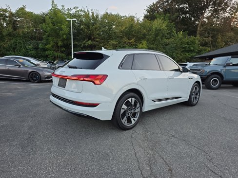 Used 2021 Audi e-tron Premium w/ Convenience Plus Package image 21