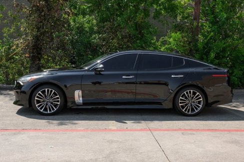 Used 2018 Kia Stinger Premium image 15