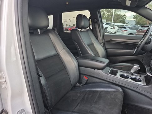 Used 2019 Jeep Grand Cherokee Altitude image 26