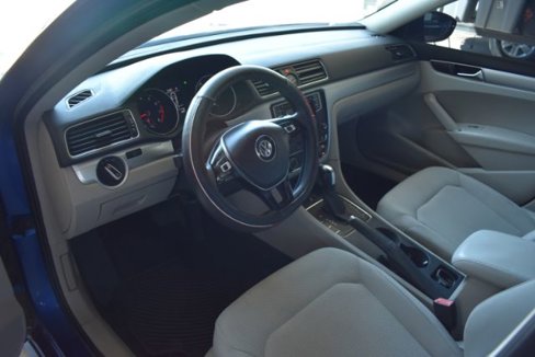 Used 2017 Volkswagen Passat 1.8T S image 10