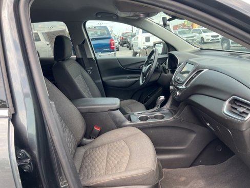 Used 2019 Chevrolet Equinox LT image 18