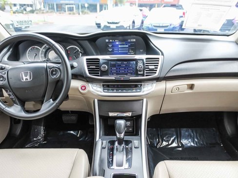 Used 2015 Honda Accord EX-L image 12