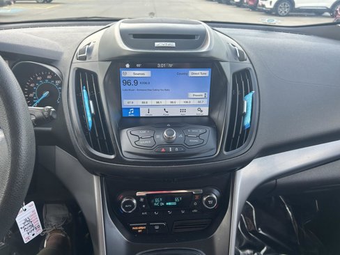 Used 2016 Ford Escape SE w/ Equipment Group 201A image 18