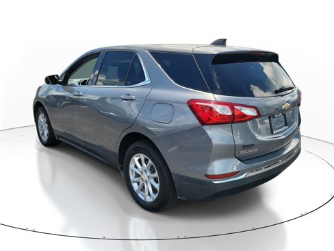 Used 2018 Chevrolet Equinox LT image 4