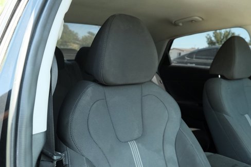 Used 2024 Hyundai Elantra SE image 15