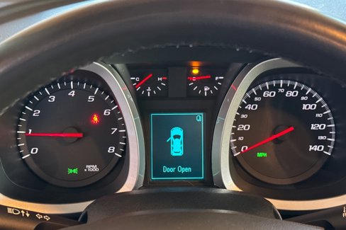 Used 2017 Chevrolet Equinox LT w/ Convenience Package image 23