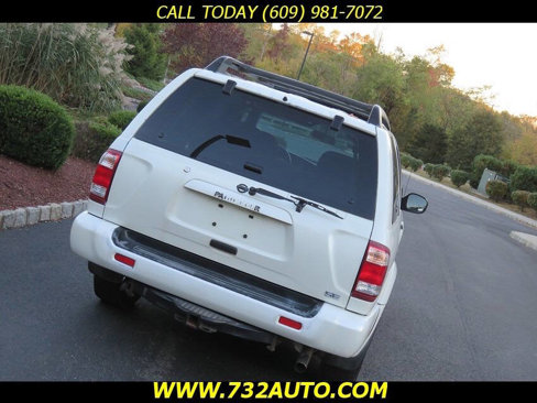 Used 2004 Nissan Pathfinder SE w/ (POP) SE Popular Pkg image 24
