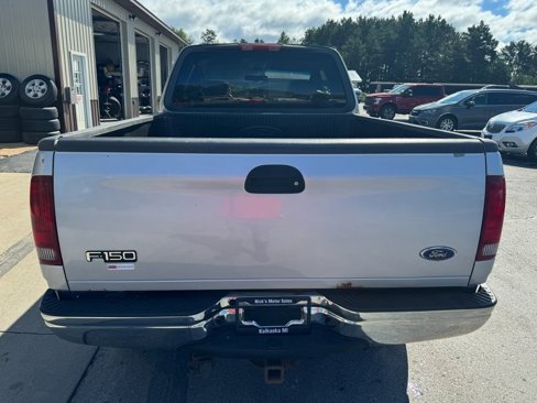 Used 2003 Ford F150 XLT image 4