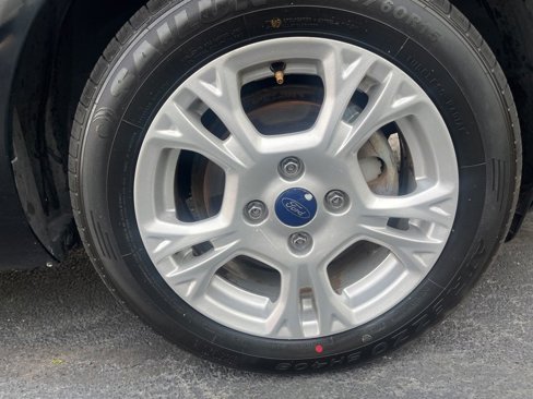 Used 2016 Ford Fiesta SE image 31