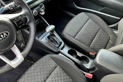 Used 2020 Kia Rio S image 14