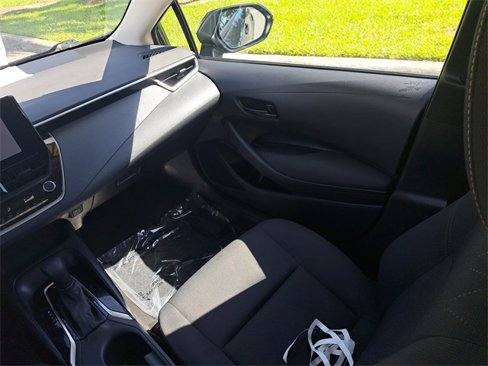 Used 2023 Toyota Corolla LE image 15