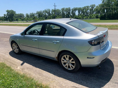 Used 2007 MAZDA MAZDA3 i Touring image 9