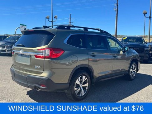 Used 2024 Subaru Ascent Premium w/ Convenience Package image 6
