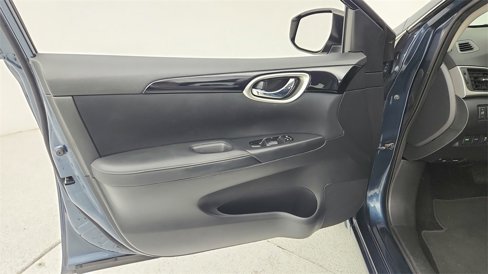 Used 2017 Nissan Sentra SV image 21