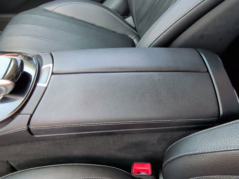 Used 2018 Mercedes-Benz E 300 image 31