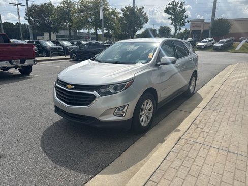 Used 2019 Chevrolet Equinox LT image 4