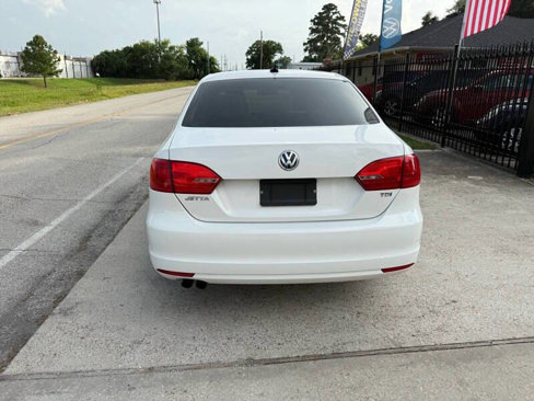 Used 2014 Volkswagen Jetta TDI image 7