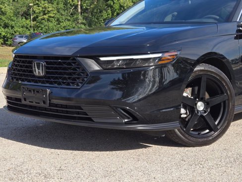 Used 2024 Honda Accord EX image 2