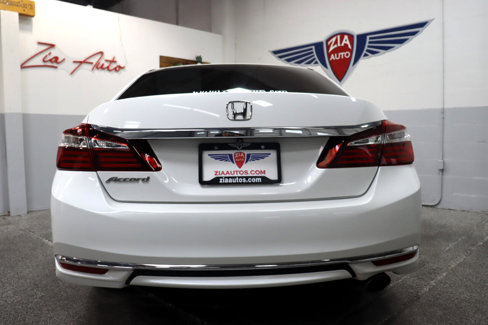 Used 2017 Honda Accord LX image 4