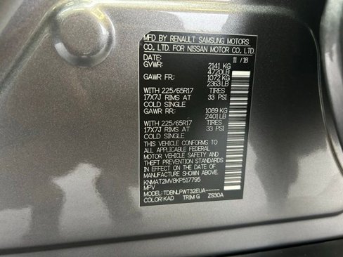 Used 2019 Nissan Rogue S image 34
