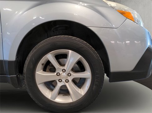 Used 2014 Subaru Outback 2.5i Limited image 24