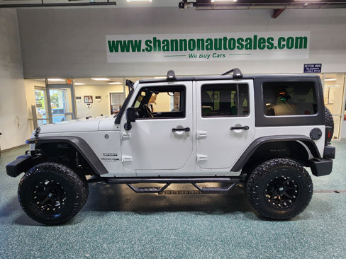 Used 2018 Jeep Wrangler Unlimited Sport S image 11