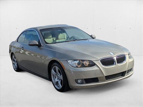 Used 2008 BMW 328i Convertible image 3
