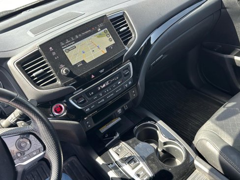 Used 2021 Honda Passport Elite image 11