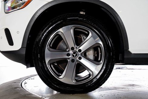 Used 2022 Mercedes-Benz GLC 300 4MATIC w/ Premium Package Lite image 12