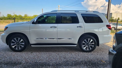 Used 2018 Toyota Sequoia Limited image 7
