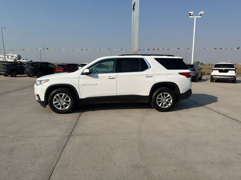 Used 2020 Chevrolet Traverse LT image 2