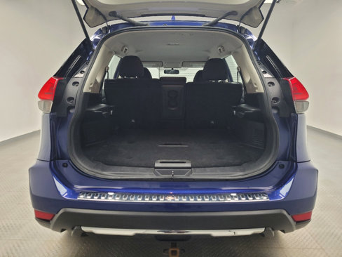 Used 2017 Nissan Rogue S image 29