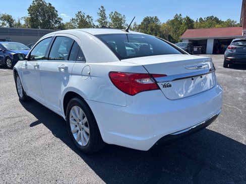 Used 2014 Chrysler 200 Touring w/ Cold Weather Group image 5