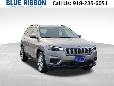 Used 2020 Jeep Cherokee Latitude image 1