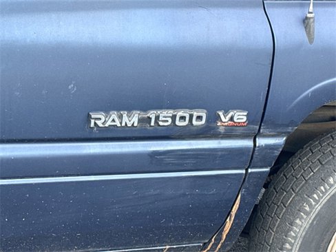 Used 2001 Dodge Ram 1500 Truck ST image 3