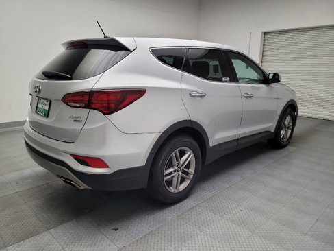 Used 2018 Hyundai Santa Fe Sport image 9