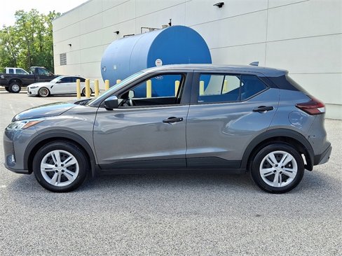 Used 2024 Nissan Kicks S image 7