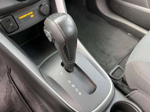Used 2020 Chevrolet Trax LS image 28